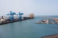 No major oil spillage near tamil nadu port due to ships collision