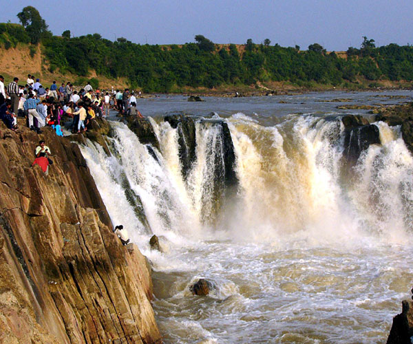 దౌందార్ జలపాతాలు | bhagsu water falls | Photo of 0 | chachai falls