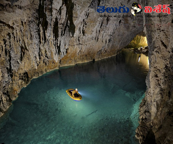 జౌఫ్రే బర్జర్ కేవ్ (Gouffre Berger cave) | best tourism spots | best locations | Photo of 0