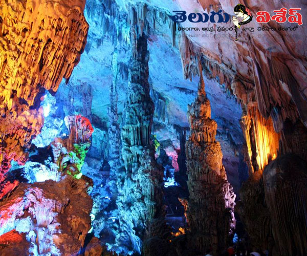 best tourism spots | రీడ్ ఫ్లూట్ కేవ్ (Reed Flute Cave) | Photo of 0 | haunted places in world