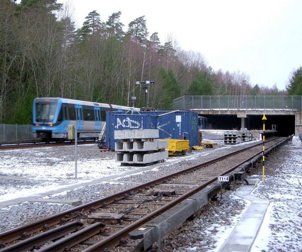 most dangerous railway stations | railway stations in the world | Photo of 0 | కిమ్’లింగ్ మెట్రో స్టేషన్ (Kymlinge Metro Station, Stockholm)