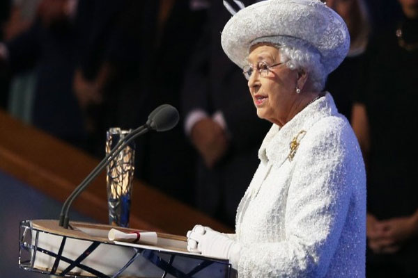 Commonwealth-Games-open-by-Queen Elizabeth-1