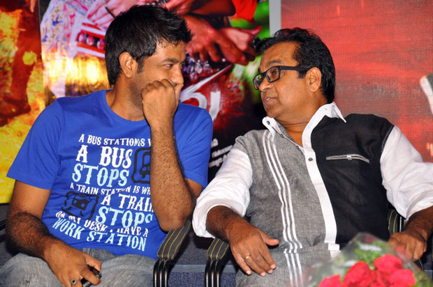 Brahmanandam as Vidya Balan in Daruvu