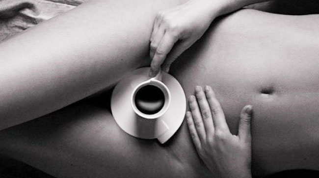 Coffee, tea or Poonam Pandey….naked!