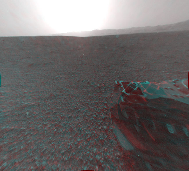 NASA Mars rover Curiosity sends 3D images back to earth 