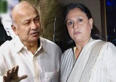 Sushil Kumar Shinde says sorry to Jaya Bachchan for 'filmy' jibe in Parliament 