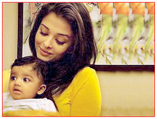 Aish_with_baby