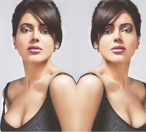 Sameera_reddy_hot