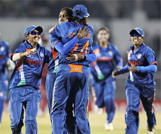 women-cricket-team