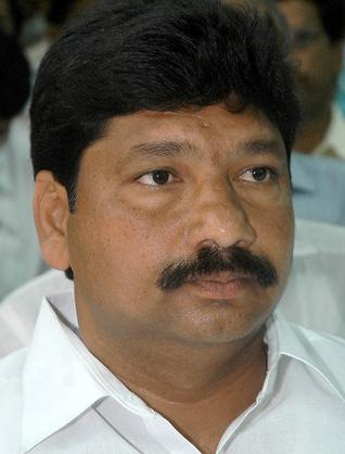 jogi ramesh comment on botsa satyanarayana