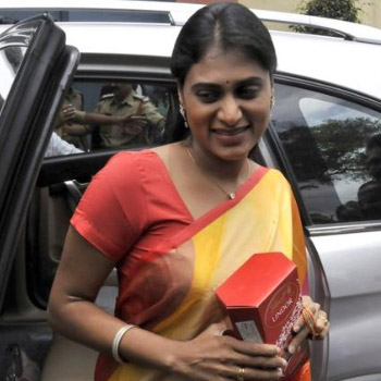 sharmila-cm-ysrcp-647x450