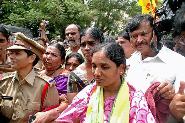 Police search MLA Paritala Sunitha house