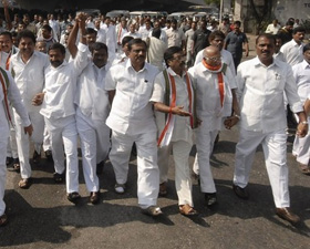 telangana congress ministers 26 deadline