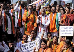 BJP organises dharna-fast against Shinde Hindu terror remarks