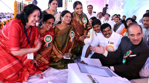 decision on telangana may be delayed: ghulam nabi azad