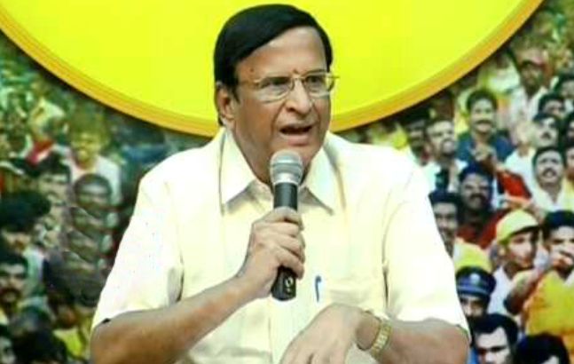 gali muddu krishnama naidu fire on cm kiran