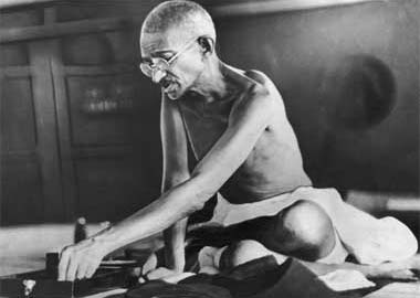 Mahatma Gandhi not formally conferred 'Father of the Nation' title: Government 