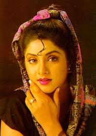 divya_e