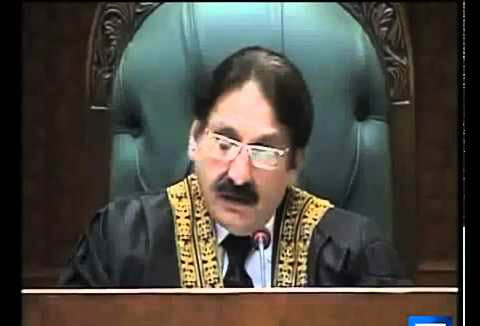 Pak Chief Justice recuses himself from son's case