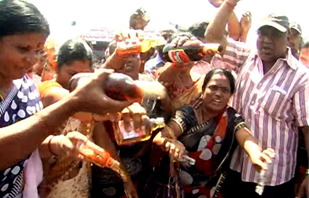 Bhumana Karunakar Reddy launches fast against liquor