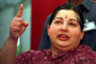 jayalalitha  fire on karunanidhi 