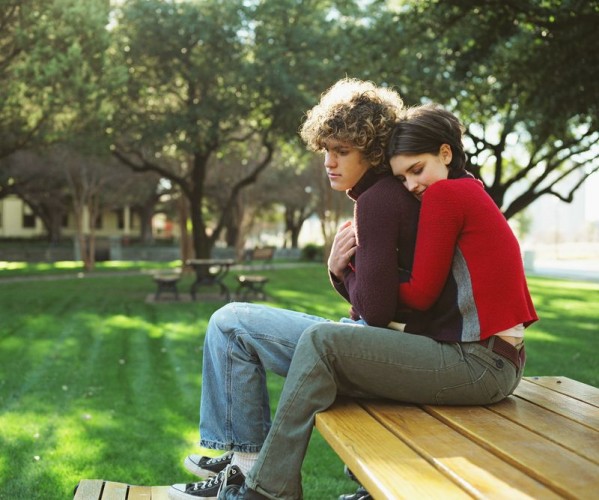 government bends, age of consent for sex remains 18