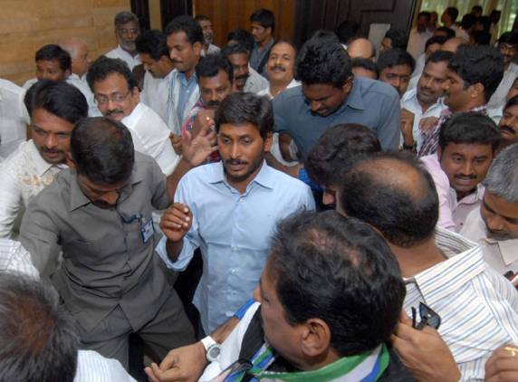 BJP party support to YS Jagan