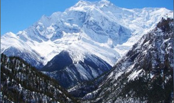 Plane crash kills 15 in northwestern Nepal  