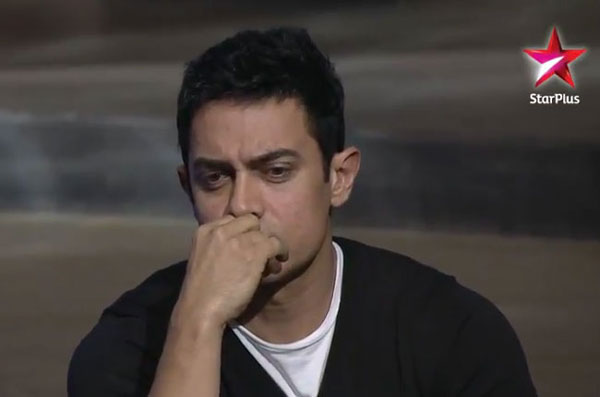 Sridevi cheers up sexual abuse victim on Aamir Khan's Satyamev 