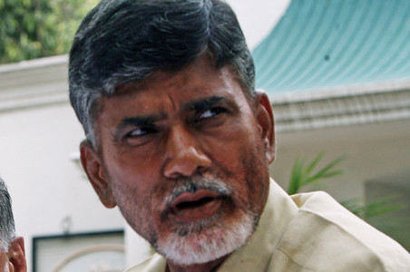 Congress MP, V Hanumantha Rao comments on Chandrababu