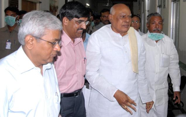 governor k rosaiah attend the world telugu internet meet