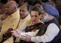 congress leaders medomadhanam meeting in delhi