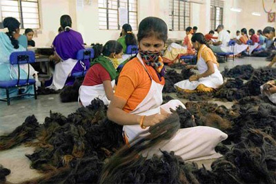 Devotees-hair-in-TTD1