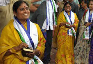 vijayamma-with-bible