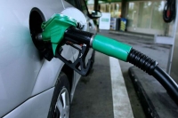 Heavy loss to telugu states as oil price goes down