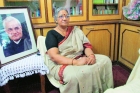 Vajpayee s niece set to join congress today