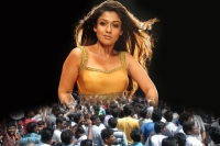 Tamil fans plans to build a temple of nayanatara