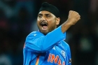 Harbhajan says he is not competing with ashwin