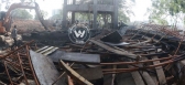 Building in the vizag ysr park collapses