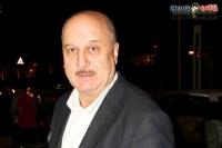 Anupam kher leads march against intolerance