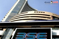 Sensex tumbles 378 points nifty cracks 7 700 on china woes