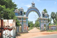 Dharmapuram adhinam arts college expels 4 girl students for consuming liquor
