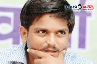 Hardik patel expelled from gujarat for 6 months