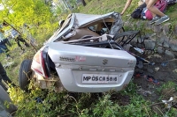 Mp four hockey players killed in hoshangabad road accident