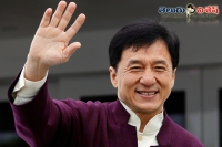Actor jackie chan clarifies on his death news