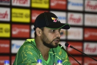Mashrafe mortaza urges teammates to stay focused for the final