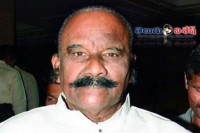 Nayini narasimha reddy slaps party worker