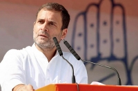 Looting from public rahul gandhi attacks centre over lpg price hike