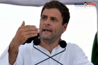 Rahul slams modi