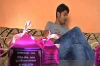 Man celebrates divorce by distributing 50 kg kaju barfi in gujarat